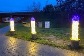 A City Put Up Candle Like Christmas Lights Some People See Other Things The New York Times