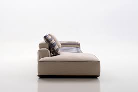 B&b italia interprets contemporary culture and the evolution of living trends with premium quality furnishings designed to enhance indoor and outdoor areas. Hybrid Sofas Von B B Italia Architonic