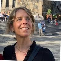 1100+ "Véréna" profiles