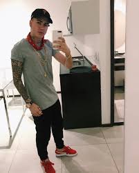 O cantor mc kevinho disse: Merchandising Discreto Hobart Roupas Do Kevinho Gaeeein Com