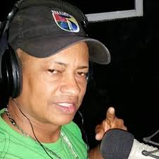 Lamentamos informar la muerte 💀 del periodista Danilo Vélez, El Mamboy,  quien fue recientemente operado de corazón 💔 abierto, nos unimos al dolor  que embarga a la familia. Sus restos serán velados