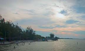 Siantar waterpark adalah waterpark pertama dan terbesar di kota pematang siantar. 10 Gambar Pantai Cermin 2021 Harga Tiket Masuk Medan Pariaman Theme Park Bali Lestari Jejakpiknik Com
