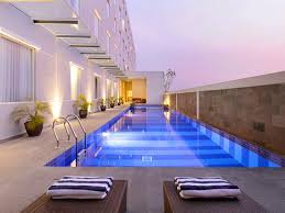 Kolam Renang Swiss Belinn Airport Surabaya