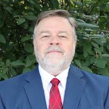 Meet Our Leadership & Faculty