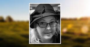 Heidi Wynn's Instagram, Twitter & Facebook