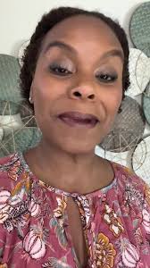 This⬇️ Why do someone eles Smile or happiness affect you? Please Unpack  this!....🙏💚