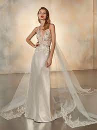 Dress With Golden Brocade Skirt And Combination Of Glittering French Lace And Intricately Bea Wedding Dress Couture Wedding Dresses Haute Couture Wedding Dress