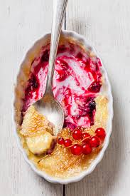 White Chocolate Currant Creme Brulee Olive Mango Recipe White Chocolate Creme Brulee Chocolate Creme Brulee Raspberry Creme Brulee