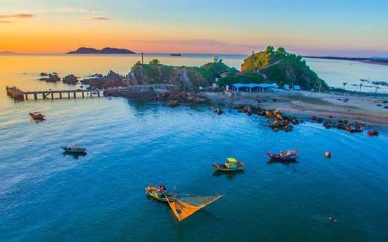 Kinh nghiệm du lịch đảo Lan Châu – hòn đảo đẹp nhất Cửa Lò – VINH ĐỆ LỘC  TRAVEL
