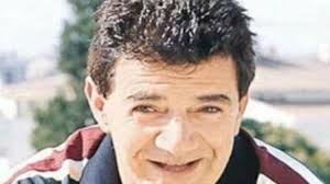 Geçtiğimiz günlerde vefat eden plakçı ümit güner ile karıştırılan güner ümit'in kim olduğu da merak ediliyor. Y9eoc4opzlia0m