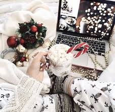 Vintage will never go out of style! 50 Free Stunning Christmas Wallpaper Backgrounds For Iphone