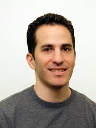 In Digital Age, Journalism Students Need Business, Entrepreneurial Skills