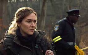 John douglas thompson (hbo max film let them all talk) as chief carter, mare's boss at the easttown police department. Sky Mare Of Easttown Con Kate Winslet Trama E Cast Ruetir