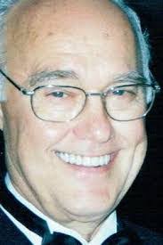 Kristin Arnone's Instagram, Twitter & Facebook