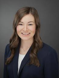 Elizabeth Feeney's Instagram, Twitter & Facebook