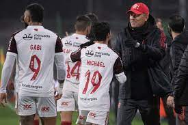 Aqui no odds shark, você irá encontrar o melhor conteúdo esportivo, com guias passo a passo para iniciantes sobre como fazer sua aposta, estratégias de apostas avançadas, dicas de gestão de banca, explicações sobre mercados e prognósticos dos jogos. Rfjdhf3l3kg7zm