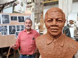 Lyon. Ils demandent à la Ville de financer leur buste de Nelson Mandela  pour l'installer dans le parc