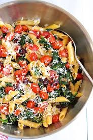 Pasta With Sauteed Cherry Tomatoes And Spinach Green Valley Kitchen Recipe Cherry Tomato Recipes Pasta Dishes Tomato Recipes