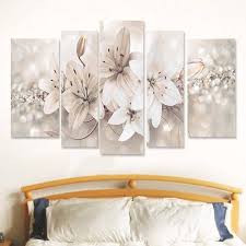 Also, on the more unique spectrum is faux taxidermy decor. Modern Wall Art Living Room Wall Designs Images
