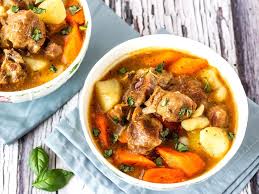 Navarin D Agneau Recette En 2020 Navarin Agneau Recette Tajine Agneau Plats Mijotes