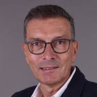 50+ perfiles de «Kipfer»