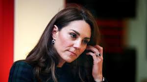 Kate Middleton Bullying Details Revealed, Former Headmistresses Defends  School