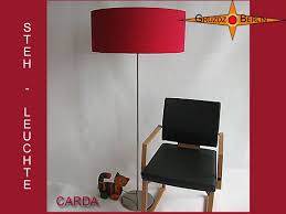 Klassische Elegance In Bordo Die Stehleuchte Carda Bringt Eine Elegante Und Warme Atmosphare In Den Raum Dekor Stehlampe Lampe