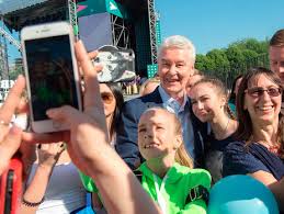 Об этом мэр москвы сергей собянин написал в своём блоге. Sobyanin Nabral 70 02 Golosov Na Vyborah Mera Moskvy I Sohranil Dolzhnost Gordon