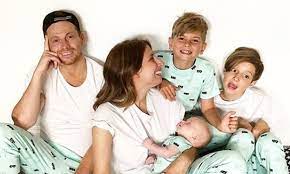 Describing themselves as a 'blended family', the couple also welcomed their first child together in. Stacey Solomon And Joe Swash Wear Matching Pjs To Their Kids For Heart Warming Family Photograph Daily Mail Online