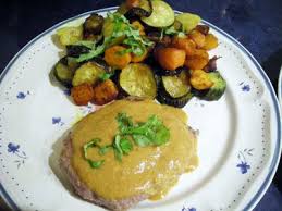 Steaks Haches Sauce Moutarde La Recette Facile Par Toques 2 Cuisine Recette Avec Viande Hachee Recette Facile Recette Viande