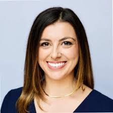 Alexandra Farris's Instagram, Twitter & Facebook