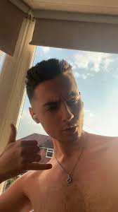 Benedict Alexander (@b.enedxct)