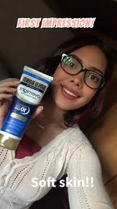 Gold bond ultimate overnight deep moisturizing lotion uses 7 replenishing moisturizers to hydrate skin, while hyaluronic acid locks in moisture while you sleep. Watch Nathalim S Review Of Gold Bond Gold Bond Ultimate Overnight Deep Moisturizing Lotion 8 Oz Pack Of 3 Supergreat