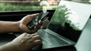 کاسبان قطع اینترنت چه کسانی هستند؟ | هشدارهایی درباره ماجرای اینترنت بین الملل