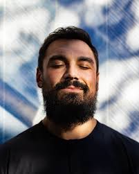 5 different shades of joy… 📸 by @marcellleonviragh