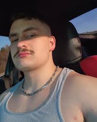 Jesse Blackwell (@jesse.blackwell_) • Instagram photos and videos