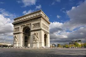 Le queen is a club on the champs elysées. Visit The Champs Elysees And The Arc De Triomphe In Paris New York Habitat Blog