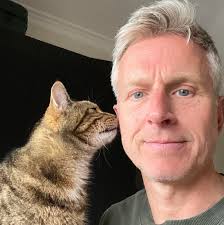 Just finished look closer, omg amazing, but need i new one to start any  recommendation please