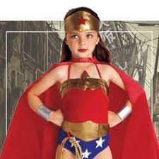 Nos llega en versión de carne y hueso la superheroína más famosa de dc comics, wonder woman (mujer maravilla). Disfraces De Wonder Woman Baratos Comprar Online Fiestasmix