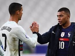 Before this announcement, there was a hypothesis that gained strength in the international press and that is that before the possible departure of kylian mbappé from psg to go to real madrid, cristiano would be the one chosen by the parisian club to replace him. Football Transfer Gossip Liverpool And Real Madrid Ready To Pounce As Psg Set To Sell Kylian Mbappe Sports Photos Gulf News