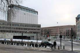 «kvartalet» besto, fra 2012 inntil rivingen av skadede bygninger begynte, av ni bygninger på ca. Regjeringskvartalet Lokalhistoriewiki No