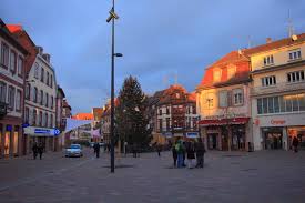 Avant l'aube du samedi, le temps est instable et variablement nuageux avec des averses. Meteo Haguenau Previsions Meteo Voyage A 14 Jours Pour Haguenau Alsace