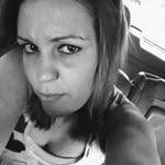 Angela Federle's Instagram, Twitter & Facebook