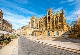 Attention l'envoi est uniquement par lettre recommandée avec accusé de réception. Metz Places To Visit