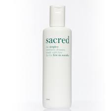 I used to get really anxious about bathing my baby because infants are squirmy greased water balloons when they are wet. Sacred Newborn Body Wash 250ml Milk And Honey Philippines Online Store