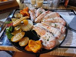 C'est la troisième plus vaste région de france et la ci. L Entrepotes Sainte Marie La Mer Restaurant Avis Numero De Telephone Photos Tripadvisor