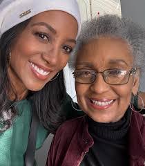 Brenda Jeter's Instagram, Twitter & Facebook