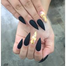 Matte Black And Gold Acrylic Nails Instagram Photo By Chaun P Apr 29 2016 At 8 42pm Utc Stiletto Nails Designs Black Stiletto Nails Foil Nails