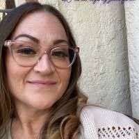 100+ perfiles de «Agatha»