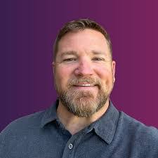 Andy Medley's Instagram, Twitter & Facebook